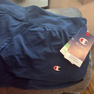 2.5 inch ago sport short from champion size medium